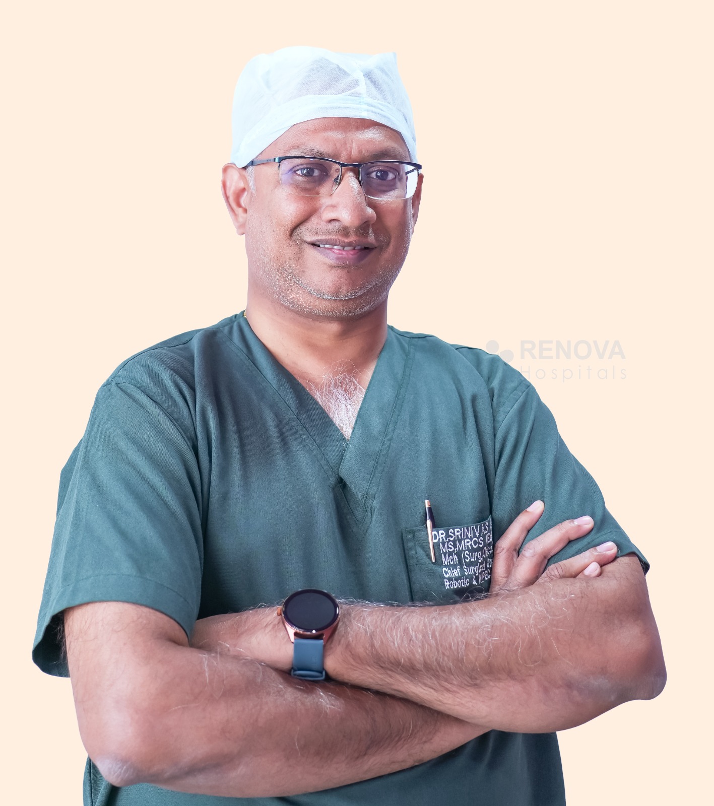 Dr Srinivas Juluri, Chief Surgical Oncologist at Renova, expert in robotic & HIPEC surgeries